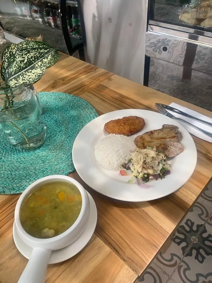 Hotel Casa Las Palmas Medellín Colombia